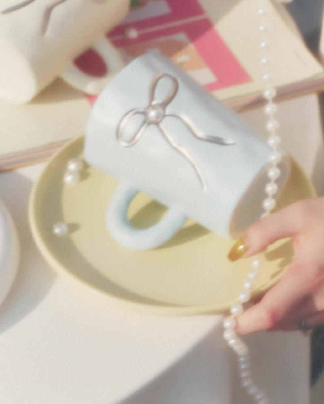 Bow Pearl Ceramic Mug | Pastel Colours Untable 6