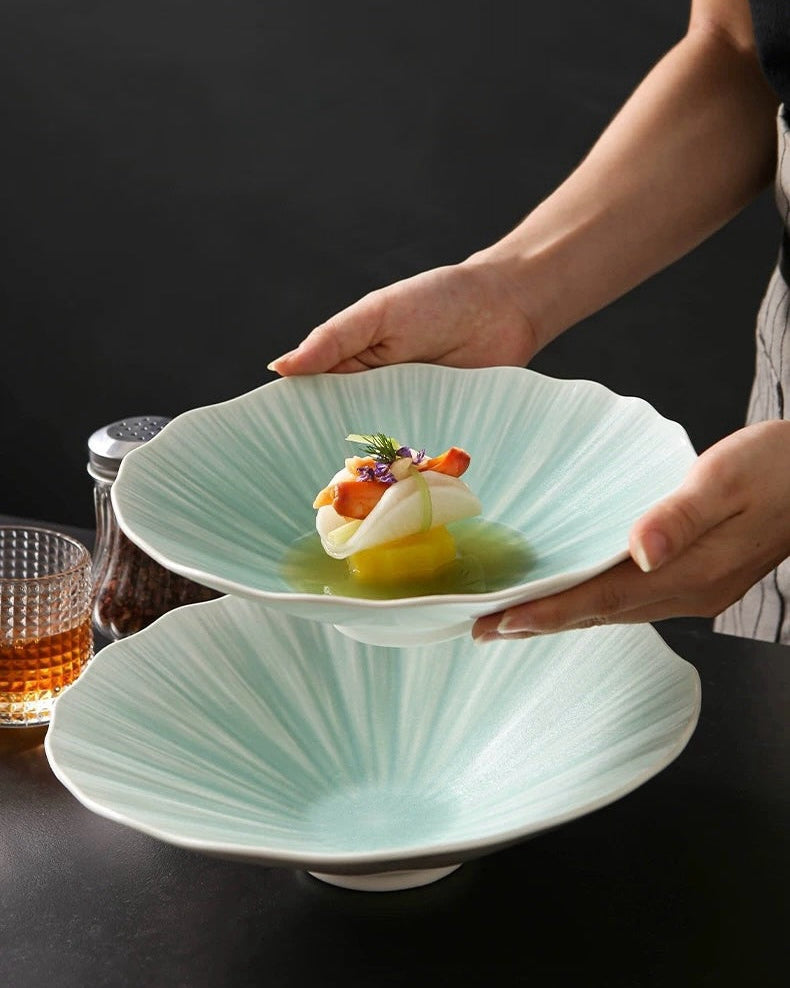 Lotus Leaf Bowl Untable 2