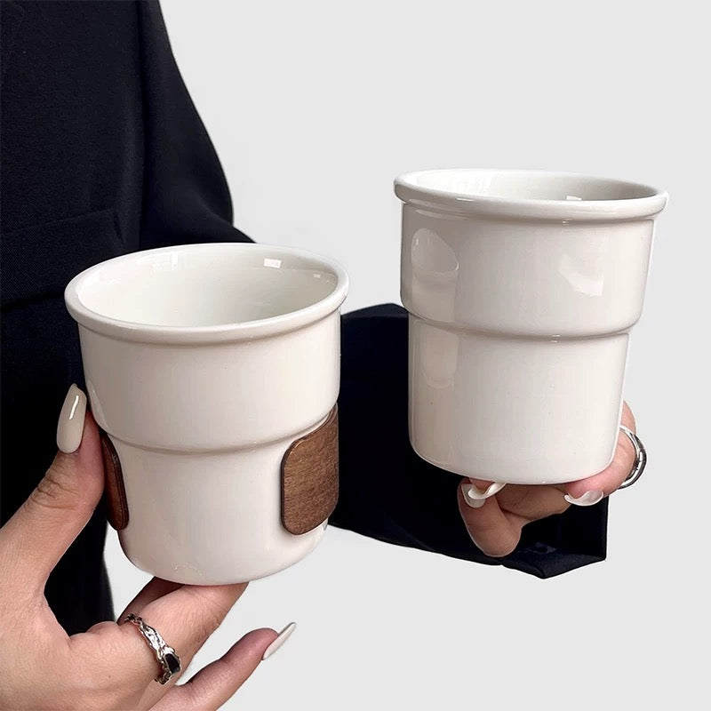 Minimalist Ceramic Cup with Bamboo Sleeve – 220 ml Untable 9