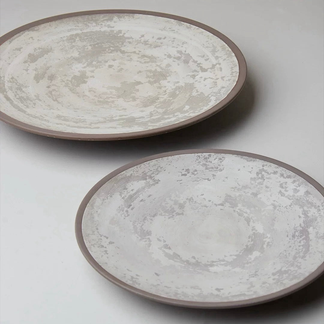 Pan Gu Wide Shallow Plate | Hand-brushed Ceramic Untable 4