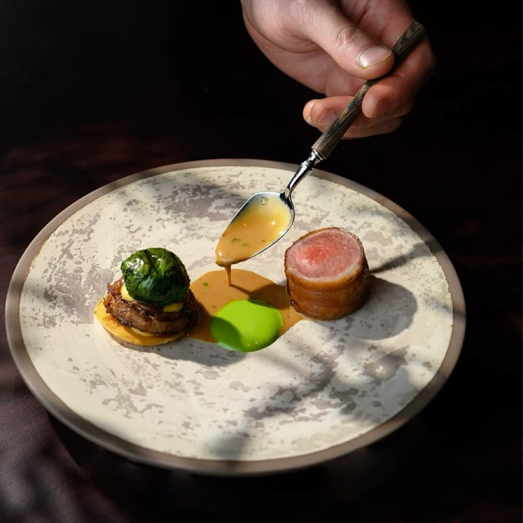 Pan Gu Wide Shallow Plate | Hand-brushed Ceramic Untable 6