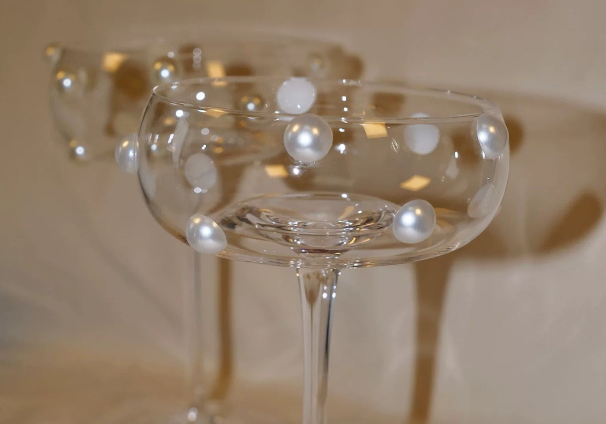 Pearl Dot Coupe Glass | Hand-applied Beads design story Untable