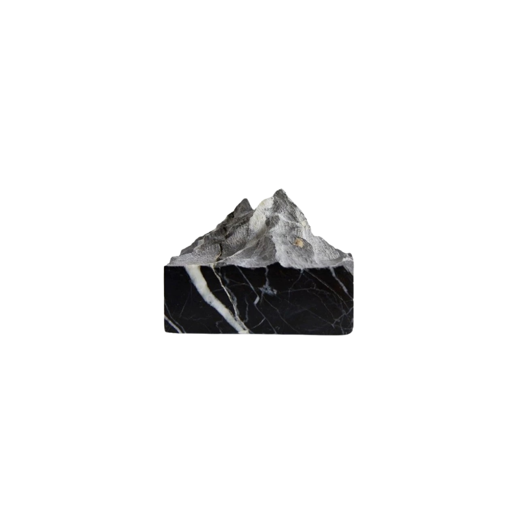 当代艺术家具展厅大理石山峰精油香薰摆件样板房间卫生间软装饰品