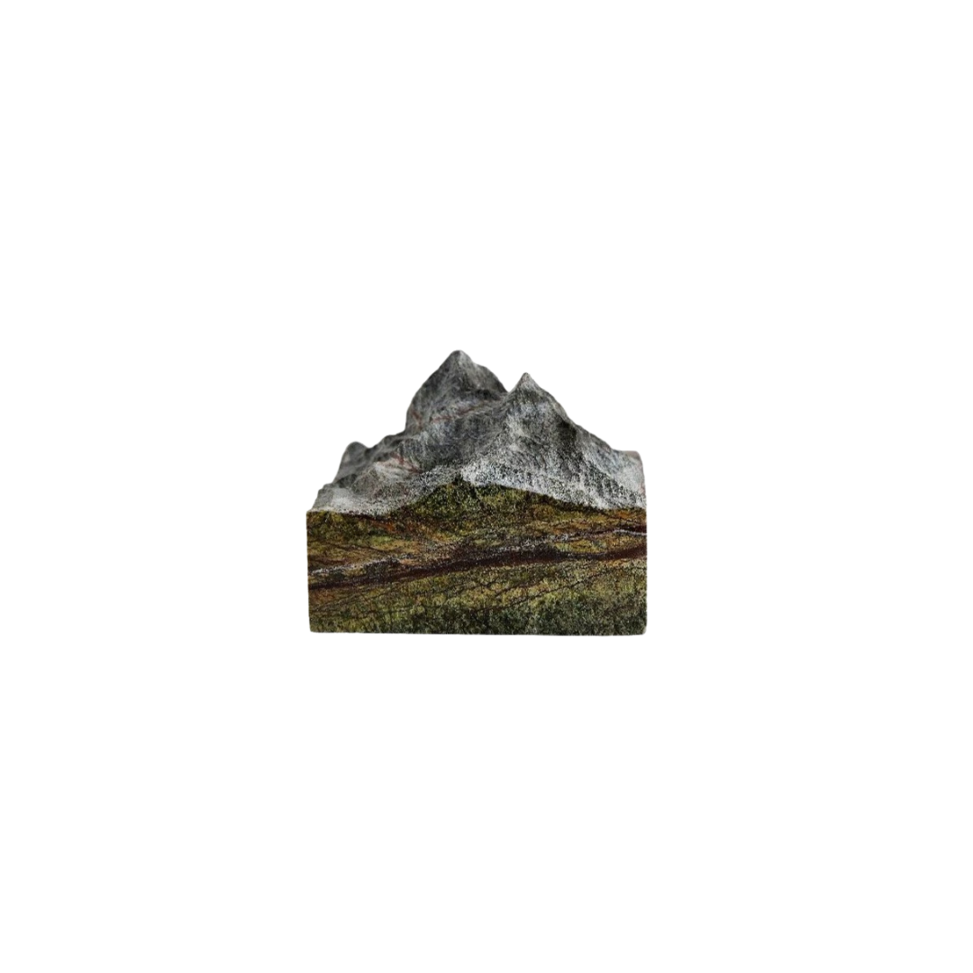 当代艺术家具展厅大理石山峰精油香薰摆件样板房间卫生间软装饰品