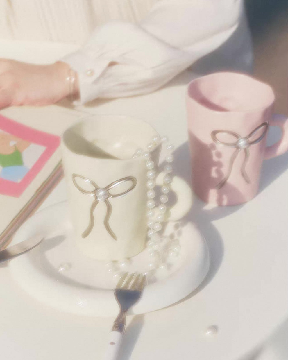 Bow Pearl Ceramic Mug | Pastel Colours Untable 7