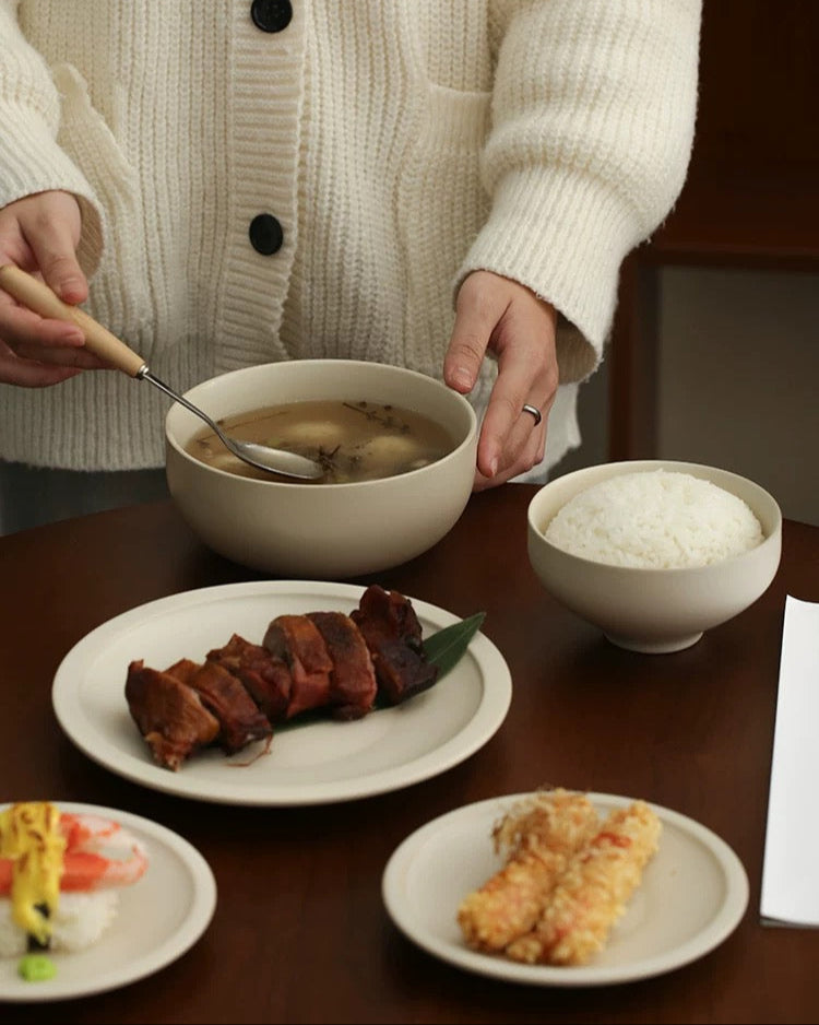 Khaki Grey Ceramic Soup Bowl | Large Untable 1
