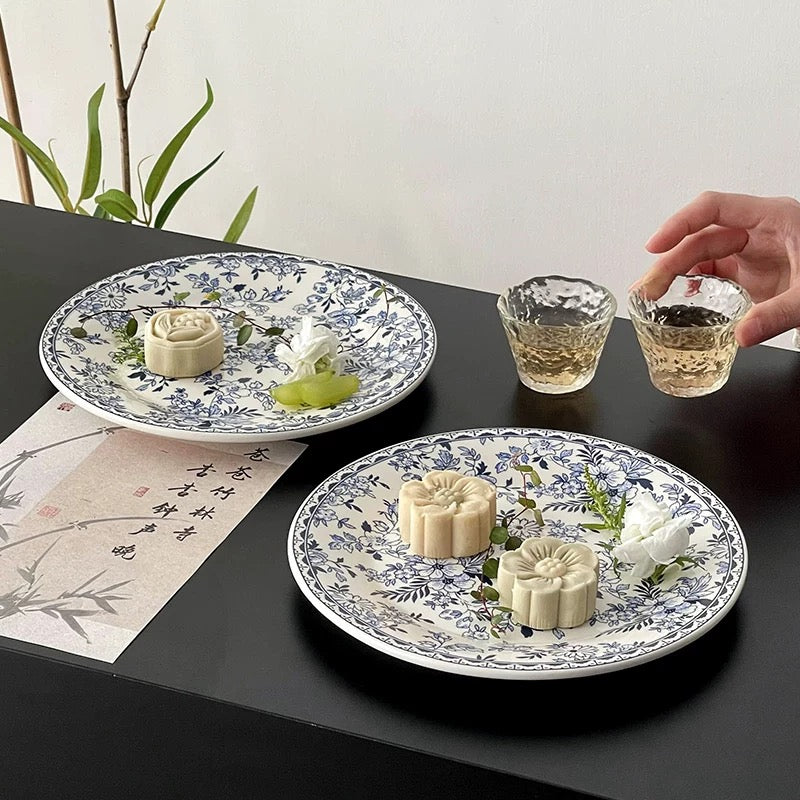 Modern Blue Floral Porcelain Plate Untable 1